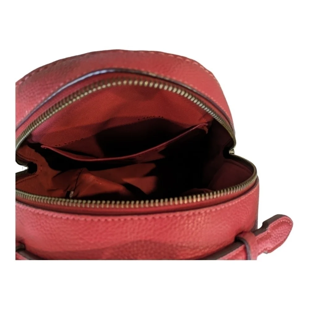 Coach backpack in  red - Picture 2 of 8